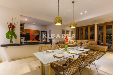 4 bedrooms Villa in Badung, Indonesia No. 12920 7