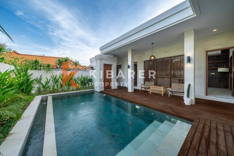 3 bedrooms Villa in Tibubeneng, Badung, Indonesia No. 12905 2