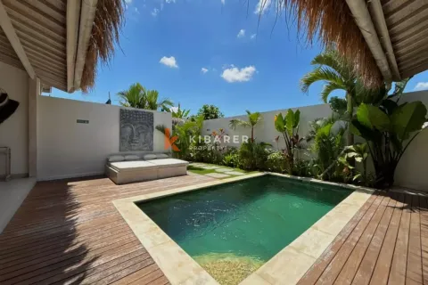 2 bedrooms Villa in Kerobokan, Badung, Indonesia No. 12025 2