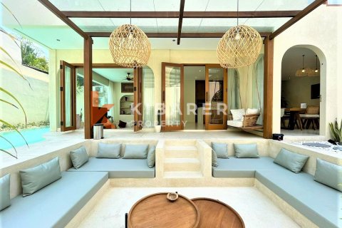 3 bedrooms Villa in Tibubeneng, Badung, Indonesia No. 12024 11