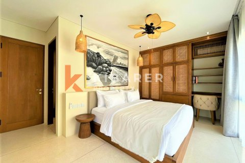 3 bedrooms Villa in Tibubeneng, Badung, Indonesia No. 12024 13