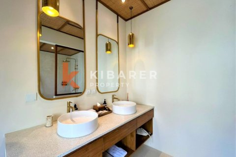 3 bedrooms Villa in Tibubeneng, Badung, Indonesia No. 12024 4