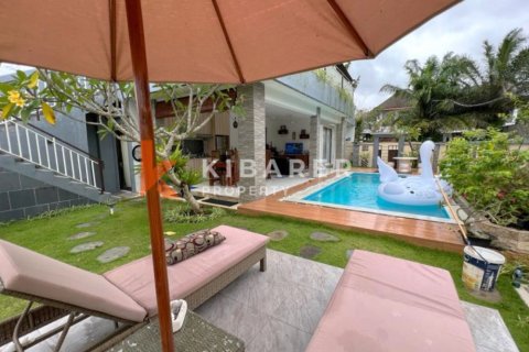3 bedrooms Villa in Ungasan, Badung, Indonesia No. 12022 8