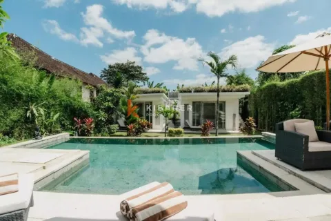 4 bedrooms Villa in Badung, Indonesia No. 12023