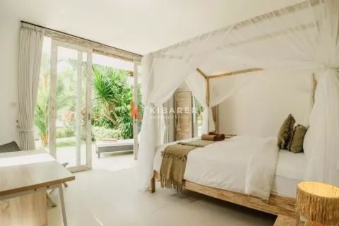 4 bedrooms Villa in Badung, Indonesia No. 12023 14