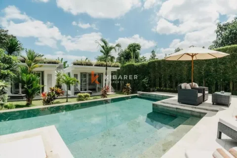 4 bedrooms Villa in Badung, Indonesia No. 12023 4