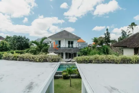 4 bedrooms Villa in Badung, Indonesia No. 12023 3