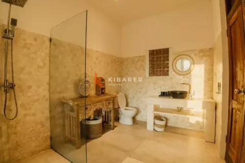 4 bedrooms Villa in Badung, Indonesia No. 12023 25