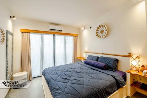 3 bedrooms Villa in Kerobokan, Badung,  No. 9305 24