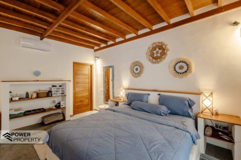 3 bedrooms Villa in Kerobokan, Badung,  No. 9305 27