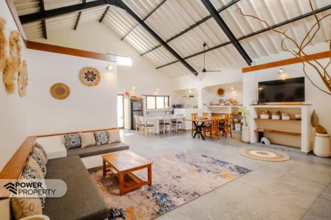 3 bedrooms Villa in Kerobokan, Badung,  No. 9305 19