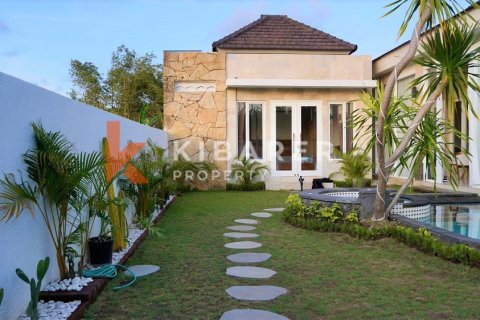 3 bedrooms Villa in Canggu, Badung, Indonesia No. 13076 17