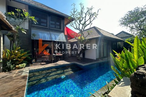 2 bedrooms Villa in Seminyak, Badung, Indonesia No. 13081 3