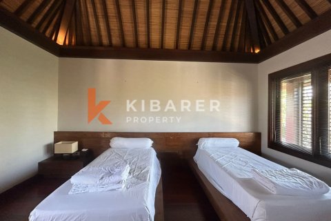 2 bedrooms Villa in Seminyak, Badung, Indonesia No. 13081 5