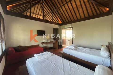 2 bedrooms Villa in Seminyak, Badung, Indonesia No. 13081 6