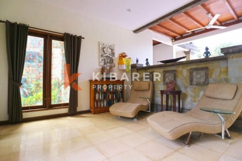 3 bedrooms Villa in Kerobokan, Badung, Indonesia No. 13080 3