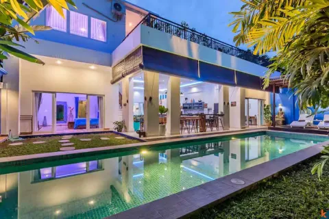 Вилла с 5 спальнями в Seminyak, Бадунг, Индонезия № 11012 1