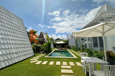 6 bedrooms Villa in Tumbak Bayuh, Mengwi, Badung, Indonesia No. 12504 2
