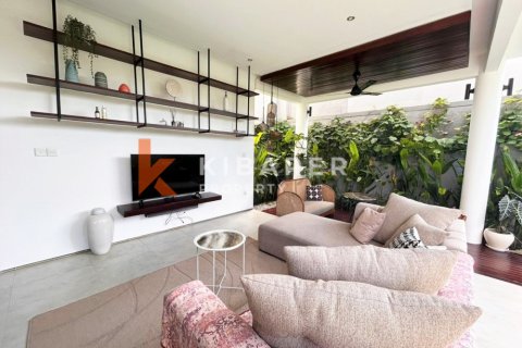 3 bedrooms Villa in Ungasan, Badung, Indonesia No. 12260 7