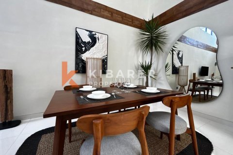 2 bedrooms Villa in Seminyak, Badung, Indonesia No. 12258 6