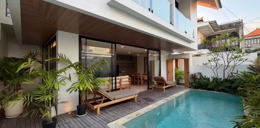 2 bedrooms Villa in Denpasar, Indonesia No. 13264
