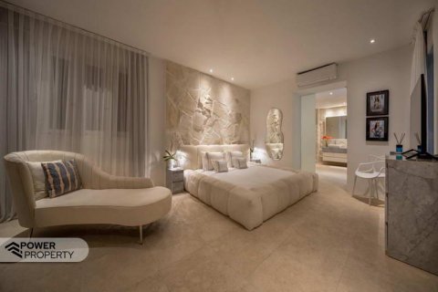 4 bedrooms Villa in Seminyak, Badung,  No. 9128 2