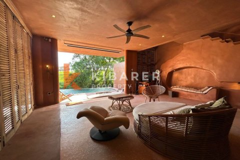 3 bedrooms Villa in Tibubeneng, Badung, Indonesia No. 13003 11