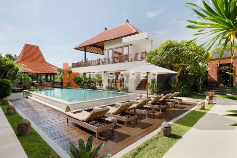 Вилла с 9 спальнями в Canggu, Бадунг, Индонезия № 13000