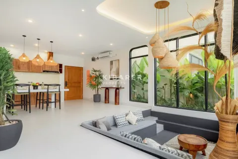 2 bedrooms Villa in Tibubeneng, Badung, Indonesia No. 11948 10