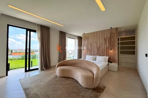 3 bedrooms Villa in Badung, Indonesia No. 11951 14