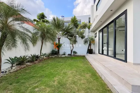 3 bedrooms Villa in Badung, Indonesia No. 11951 13