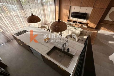 3 bedrooms Villa in Canggu, Badung, Indonesia No. 12053 4
