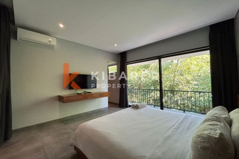 2 bedrooms Villa in Badung, Indonesia No. 12055 12
