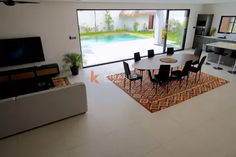 Вилла с 3 спальнями в Seminyak, Бадунг, Индонезия № 13161 10