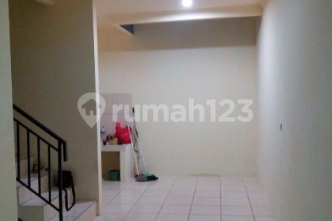 3 bedrooms House in Cipondoh, Tangerang City, Indonesia No. 13421 5