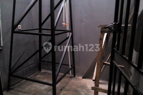 3 bedrooms House in Cipondoh, Tangerang City, Indonesia No. 13421 18