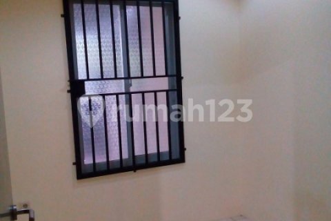 3 bedrooms House in Cipondoh, Tangerang City, Indonesia No. 13421 10