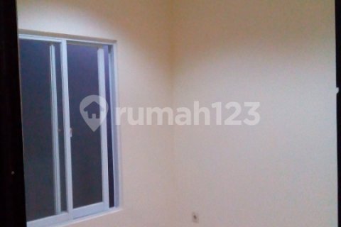 3 bedrooms House in Cipondoh, Tangerang City, Indonesia No. 13421 16