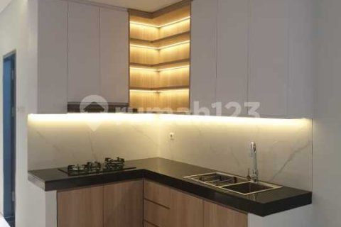 3 bedrooms House in Karang Tengah, Tangerang City, Indonesia No. 13423