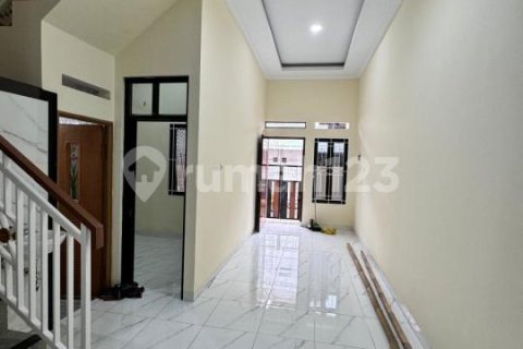 3 bedrooms House in Cipondoh, Tangerang City, Indonesia No. 13420