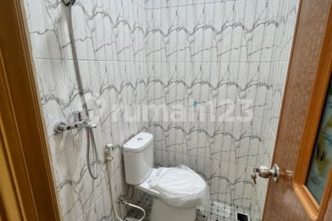 3 bedrooms House in Cipondoh, Tangerang City, Indonesia No. 13420 9