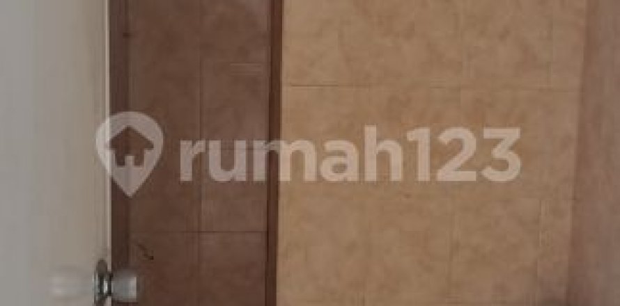 2 bedrooms Apartment in Karawaci, Tangerang City, Indonesia No. 13419