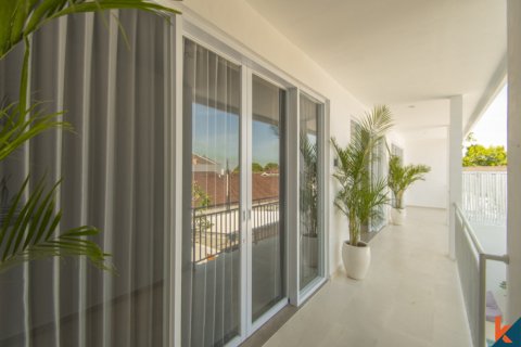 5 bedrooms Villa in Kerobokan, Badung, Indonesia No. 11308 18