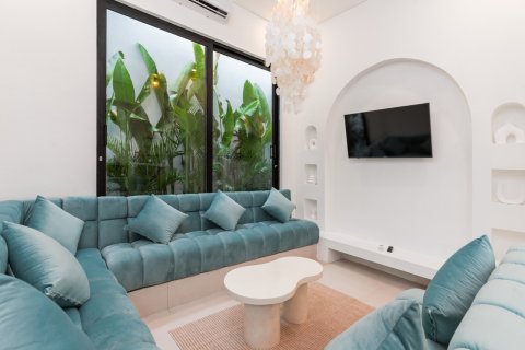 110m2 Villa in South Kuta, Badung, Indonesia No. 9737 12