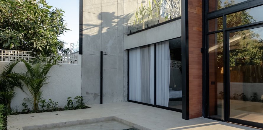 Studio Villa in Ungasan, Badung, Indonesia No. 9695