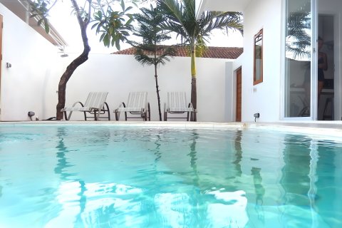 228m2 Villa in Kerobokan, Badung, Indonesia No. 9696 24