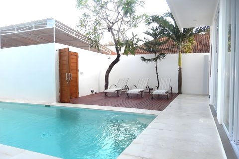 228m2 Villa in Kerobokan, Badung, Indonesia No. 9696 7