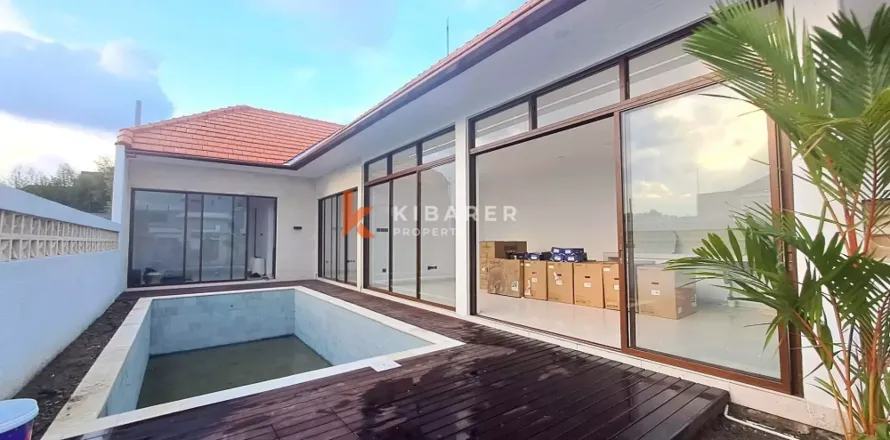 2 bedrooms Villa in Kerobokan, Badung, Indonesia No. 12747