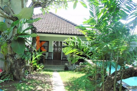 2 bedrooms Villa in Badung, Indonesia No. 12489 3