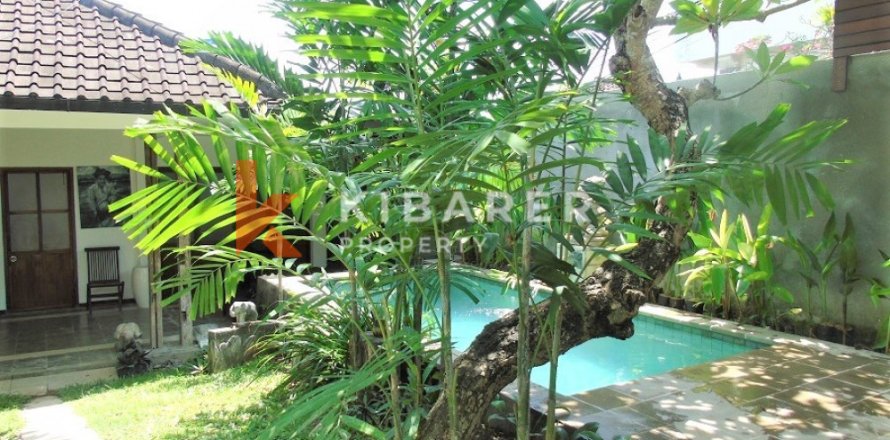 2 bedrooms Villa in Badung, Indonesia No. 12489